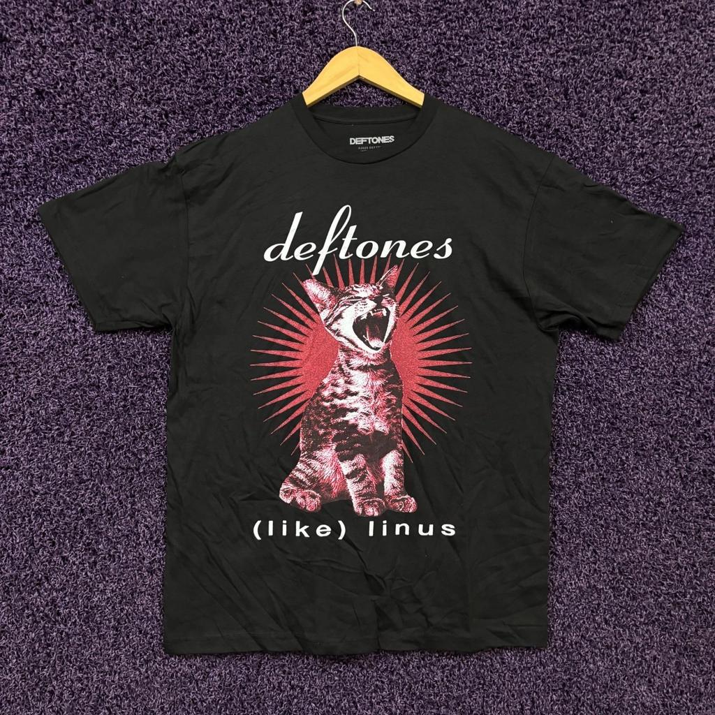 Deftones Like (Linus) T-Shirt Size Large