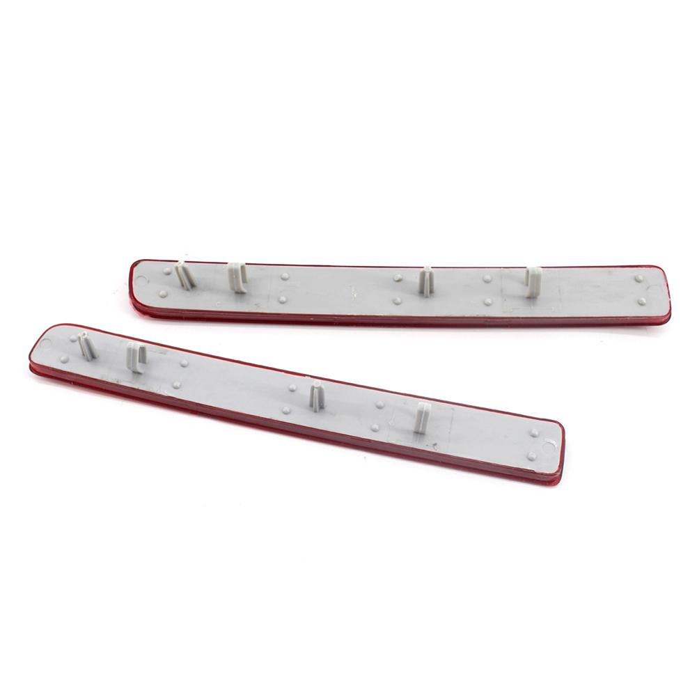 1 Pair Car Rear Bumper Reflector Red Lens Warning Strip For Land Rover Discovery 3 Discovery 4 Range Rover Sport