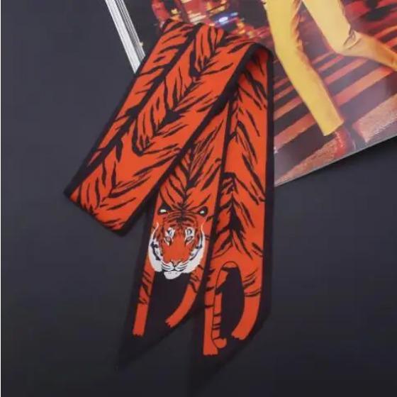 Animals Cheetah Silk Scarf New Bag Scarf For Women Luxury Brand Foulard Women Tie Fashion Head Scarves For Ladies Girls