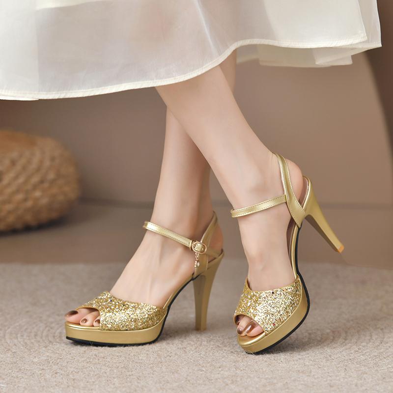 Fashion Golden Fashion Luxury New Women's Shoes Buckle Heart New Summer Ladies Waterproof Platform Sandals High Quality Women's Shoes