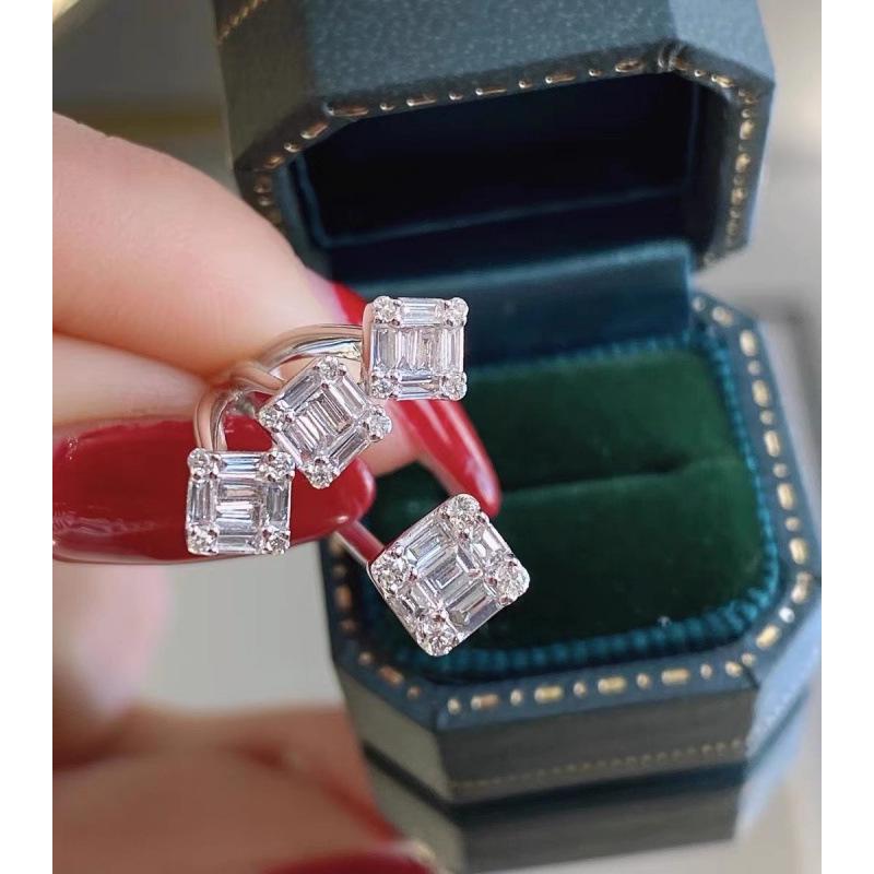 Niche Design Luxury Zircon Gemstone Diamond Ring, Adjustable for Women, Perfect Gift for Girlfriends and Influencers. Open Adjustable