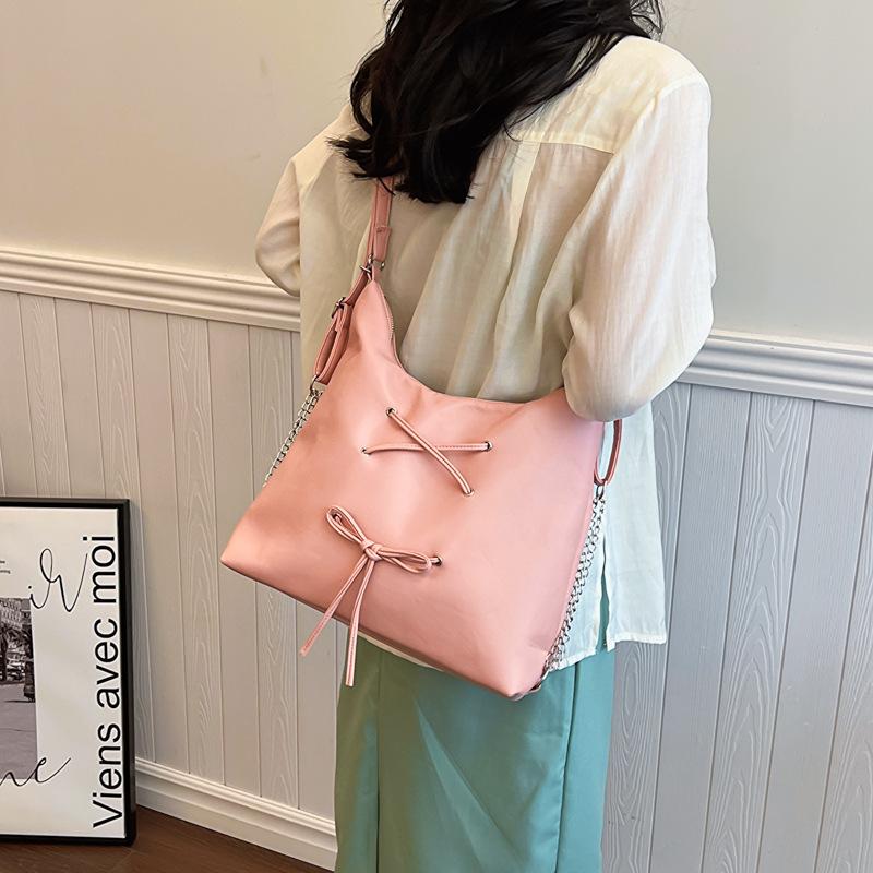 Fashionable  Simple  Large Capacity Tote Bag Backpack for Women In Spring New Style Simple and Popular One-shoulder Crossbody Bag