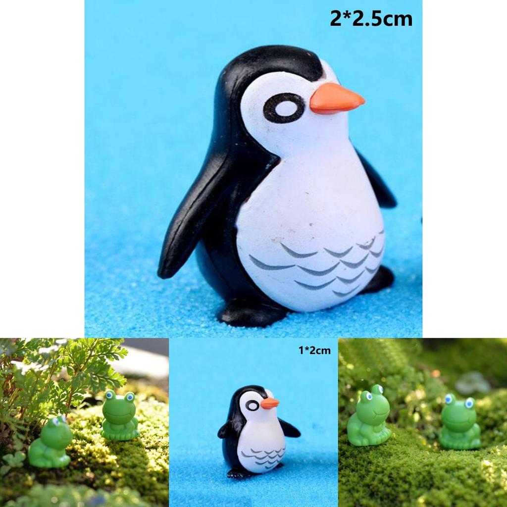 Charming Penguin Father And Son Miniature Decoration With Cute Blue Eyes Frog