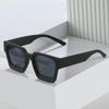New square sunglasses, European and American classic retro sunglasses, men's and women's street photography, modern anti-plate sunglasses