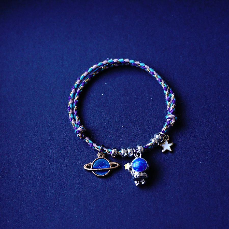 RUI RUI YU эластичные модные аксессуары браслет космонавт кулон браслет астронавта браслет из хрустальных бусин 1 pcs