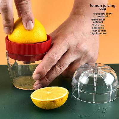 Manual Mini Citrus Juicer: Multi-Purpose Juice Cup for Lemons and Oranges, Ideal for Market Stalls