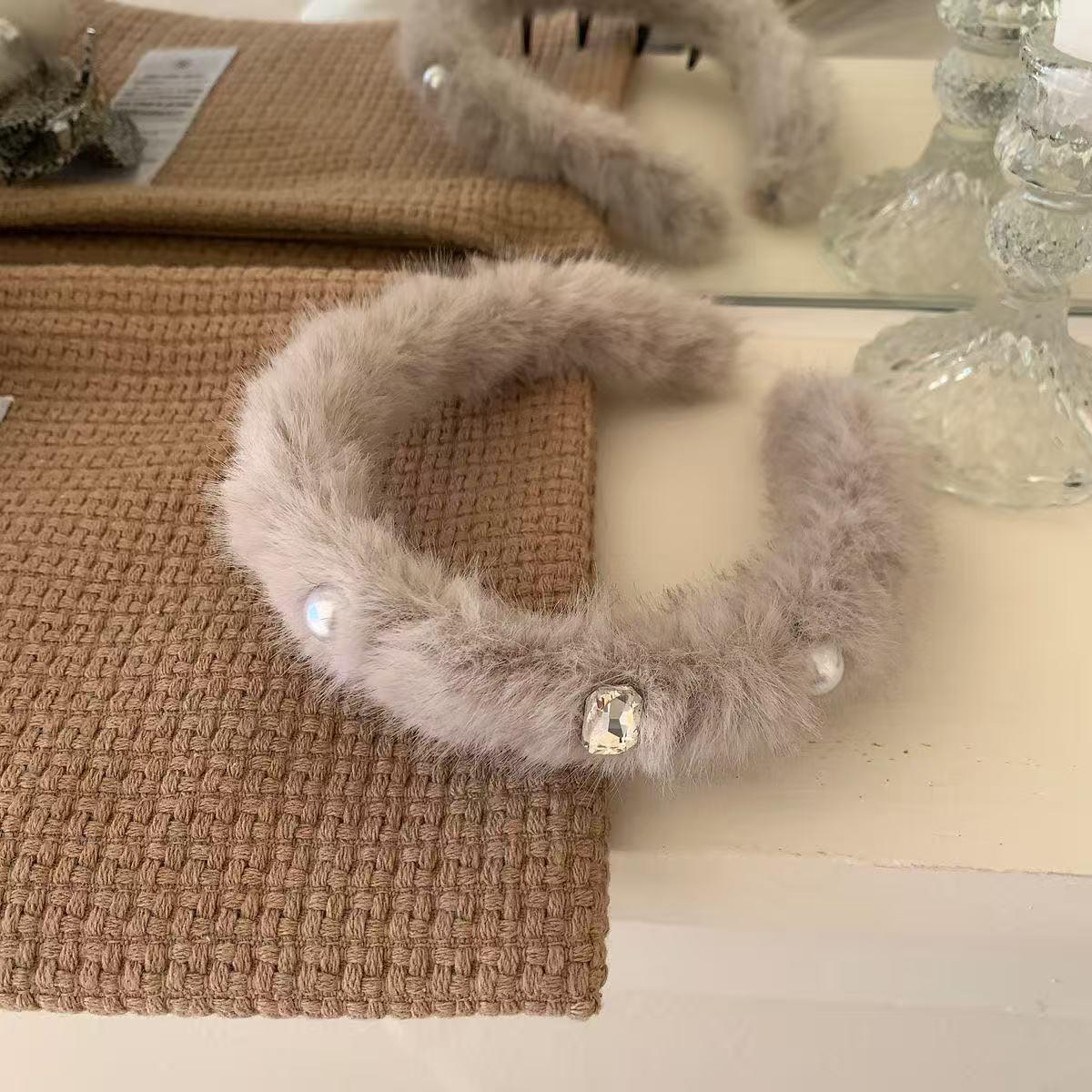 Жемчужный Стразовый Плюшевый Волнистый Нескользящий Ободок-Корона с Зубцами Зажим для Организации Волос