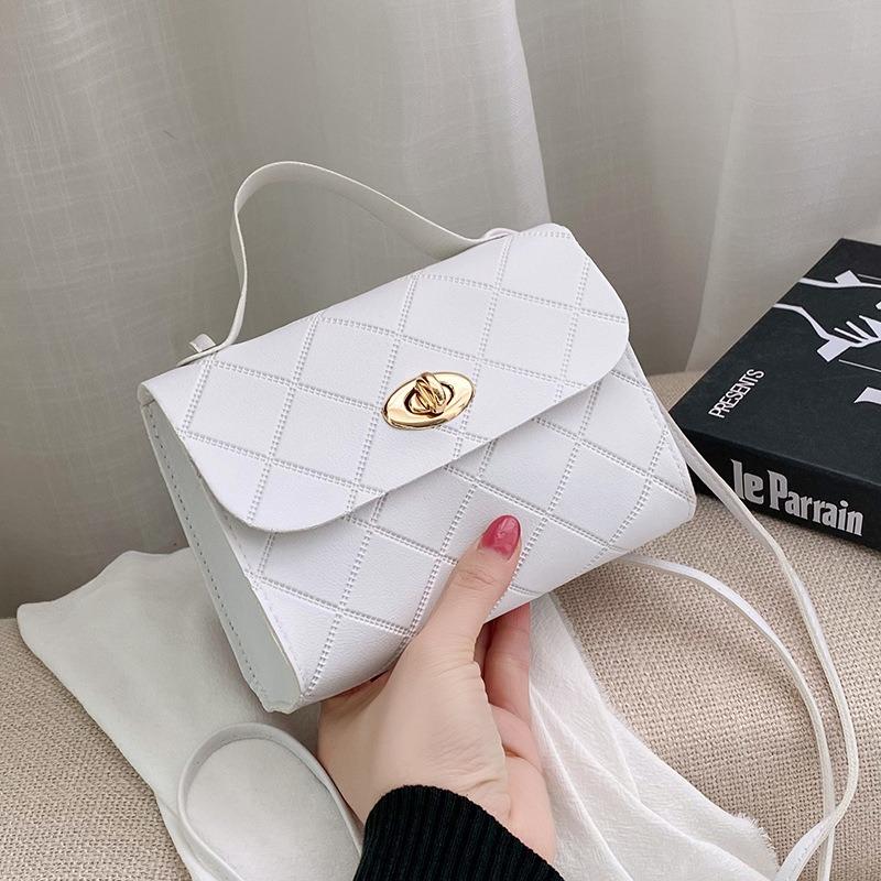 Rhombus Shoulder Women's Bag Women's Versatile Fashion Simple Messenger Portable Small Square Bag
