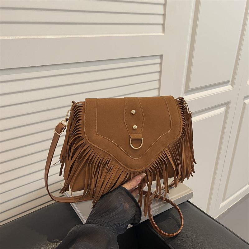 Fashionable Bohemian Tassel Crossbody Bag Women Single Shoulder Mobile Bag Vintage Suede Leather Handbag Commuting Travel Handba