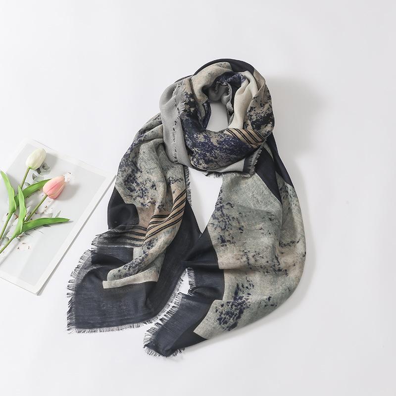 Fashion Oversized Fringe Square Viscose Shawl Scarf Lady High Quality Wrap Pashmina Sjaal Bufandas Muslim Hijab 135*135Cm
