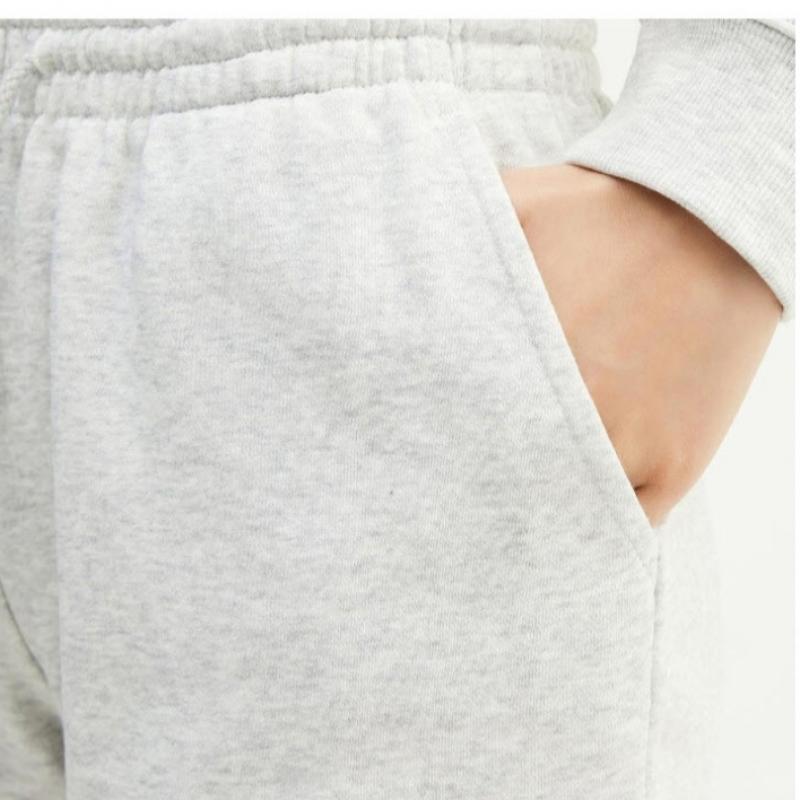 New Balance Club  W 3 Part Knit Loose Fit Short Pants Nbnve2s032 15