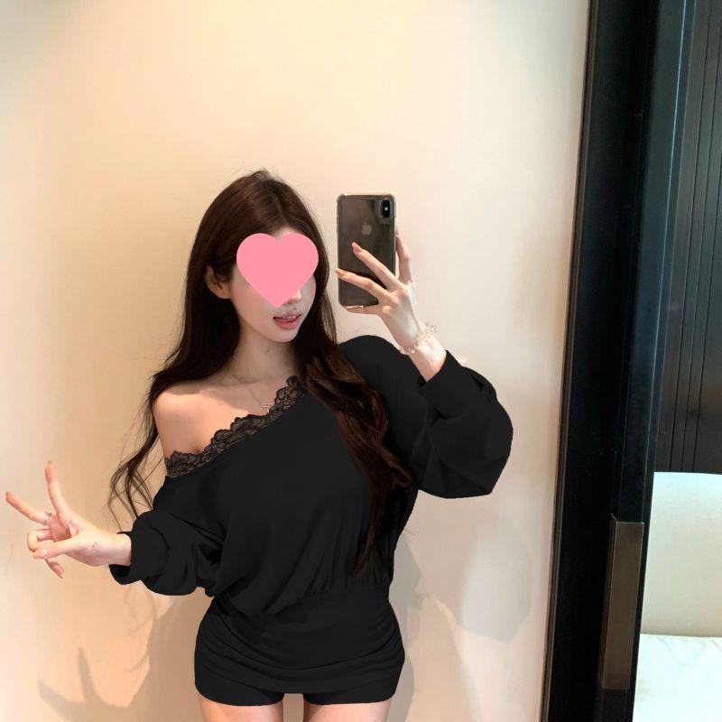 Korean-Style Lace Patchwork Long Sleeve T-Shirt - Spring 2025 Fashion: Sexy, Slimming, Modal