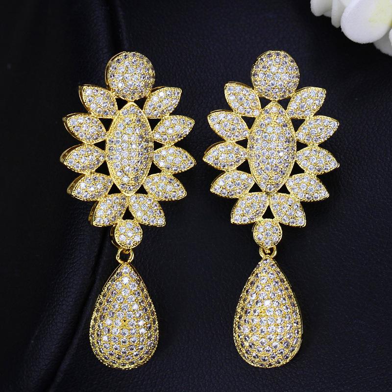 

E0216 Long Water Drop Earrings, Full Of Zircon, High-End Earrings With Temperament золотой