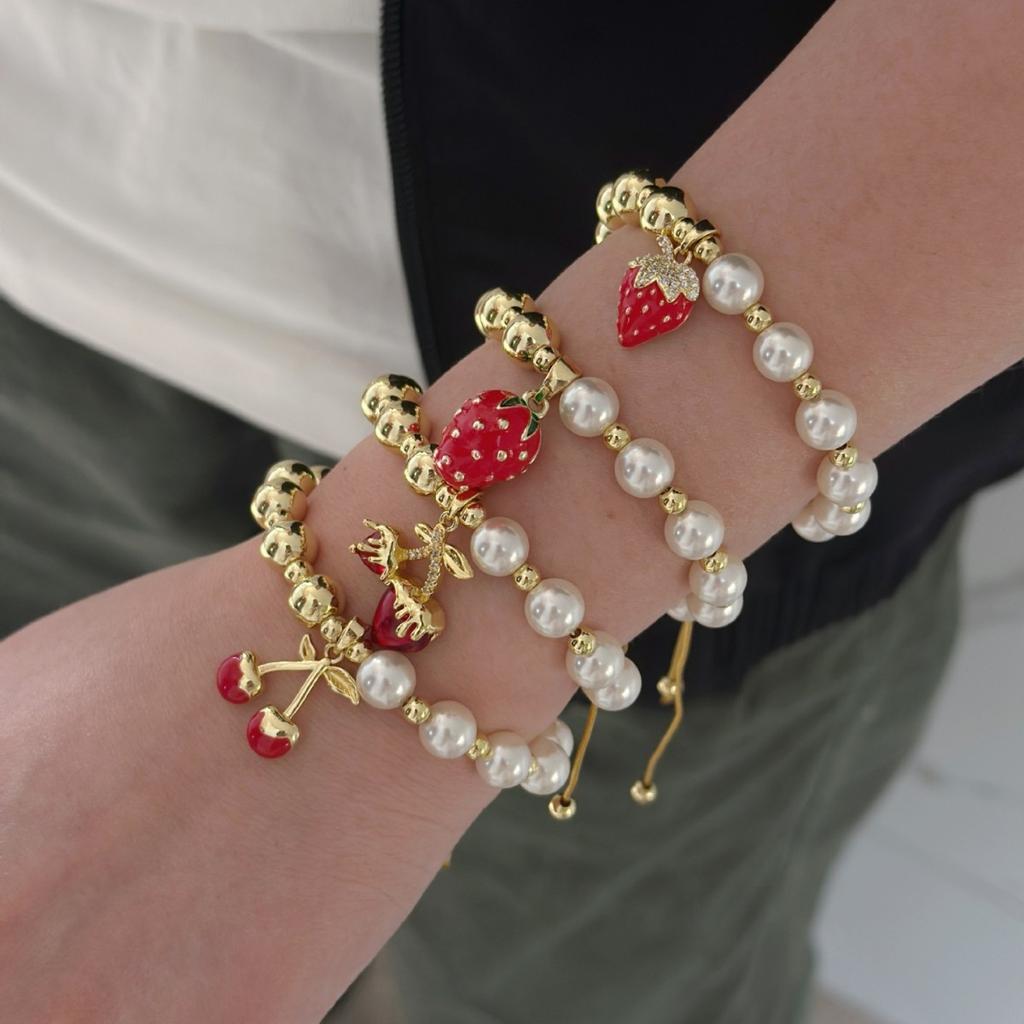 Hot-Selling Mother'S Day Beaded Cherry Bracelet Pearl Bracelet Niche Personality Dripping Oil Strawberry Round Bead Jewelry