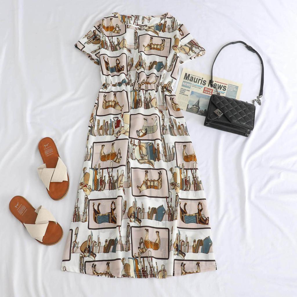 Elegant Mid-Length Short-Sleeved Dress for Middle-Aged and Elderly Women - Fashionable and Age-Reducing