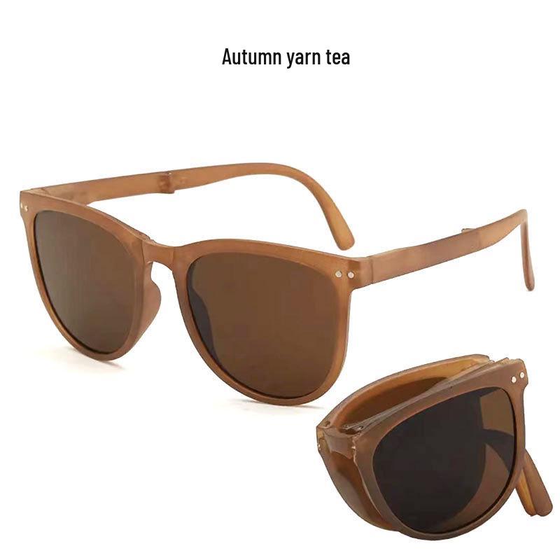 Foldable Women's Sunglasses - Fashionable Sun Protection for Influencers