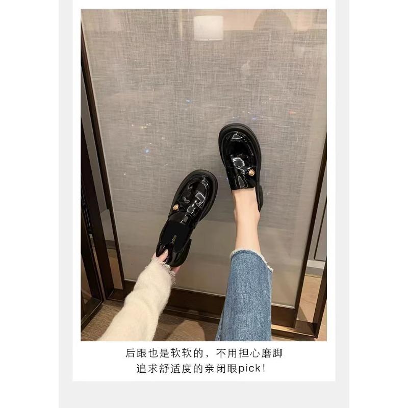 Pantofi mici din piele cu talpă moale cu talpă groasă Pantof unic