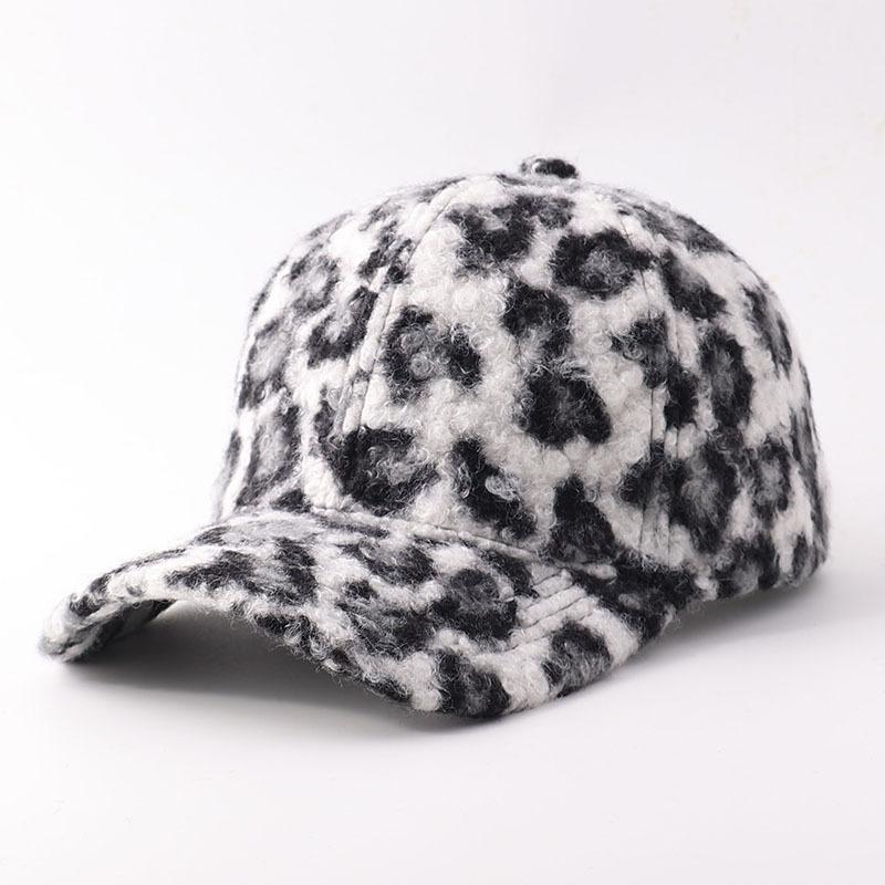 Autumn and Winter Hard Top Lamb Wool Warm Baseball Cap European and American Fashion Leopard Print Thickened Windproof Cap
