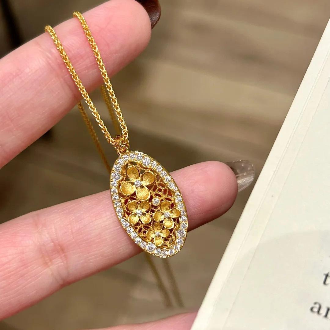 Vintage Elegant Hollow out Osmanthus Necklace Earrings diamond inlaid Fashion Exquisite flower clavicle chain  Sets