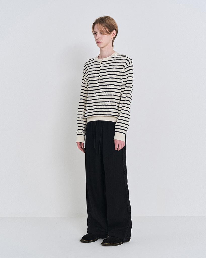 Pokeopeiseu Cable Stripe Henley Neck Knit Ivory