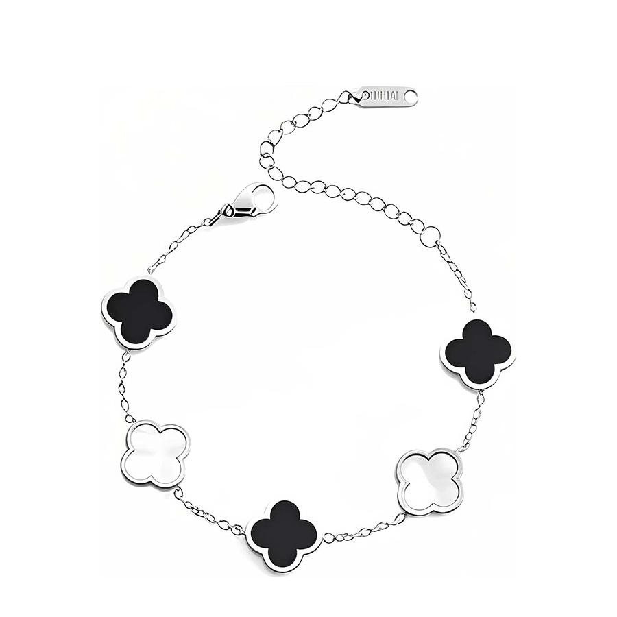 18K Gold Plated Four-Leaf Clover Bracelet with Mother-of-Pearl, Titanium Steel Jewelry Piece, Double-Sided Smooth Surface