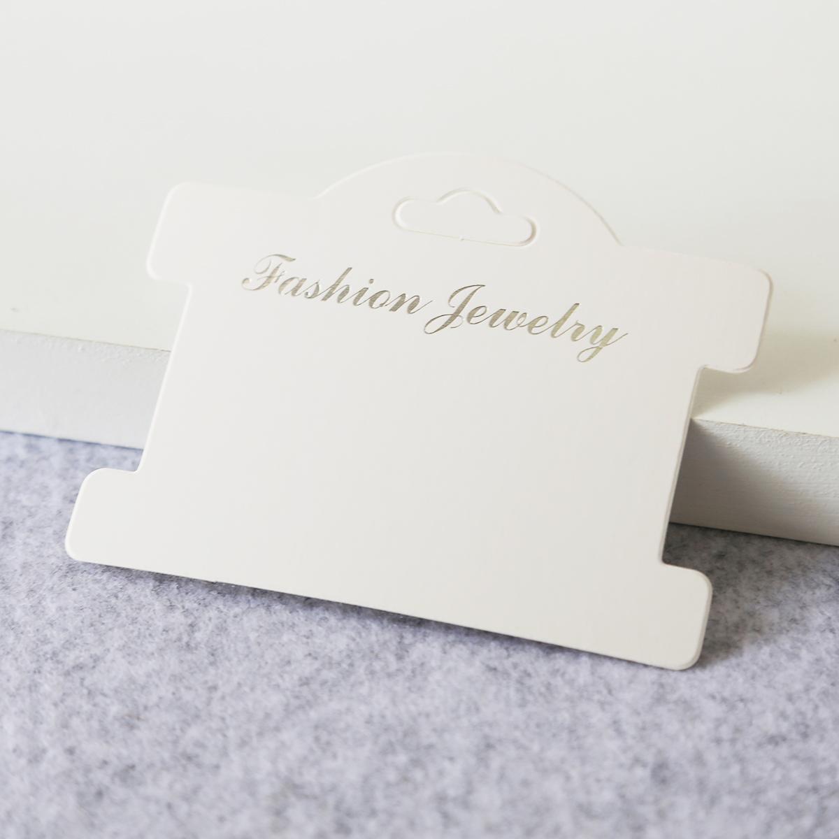 

100 шт./мішок Крафт-папір Гумка для волосся Картки Упаковка ПВХ-бірки Ювелірні вироби Дисплейні картки Сережки Браслет Намисто Висячі картки 9.5x7.5cm білий