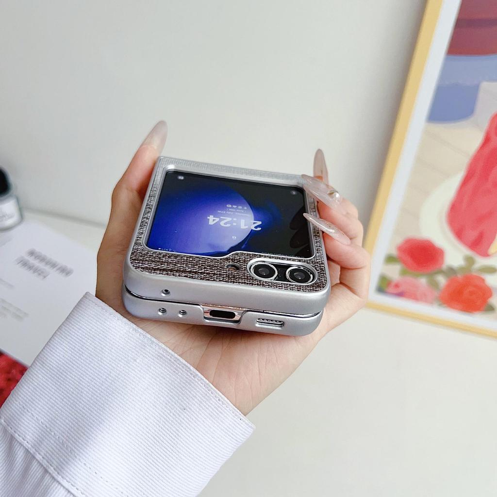 Iridescent Leather Texture Phone Case for Samsung Galaxy Z Flip7/6/5/4 - Folding Protective Cover