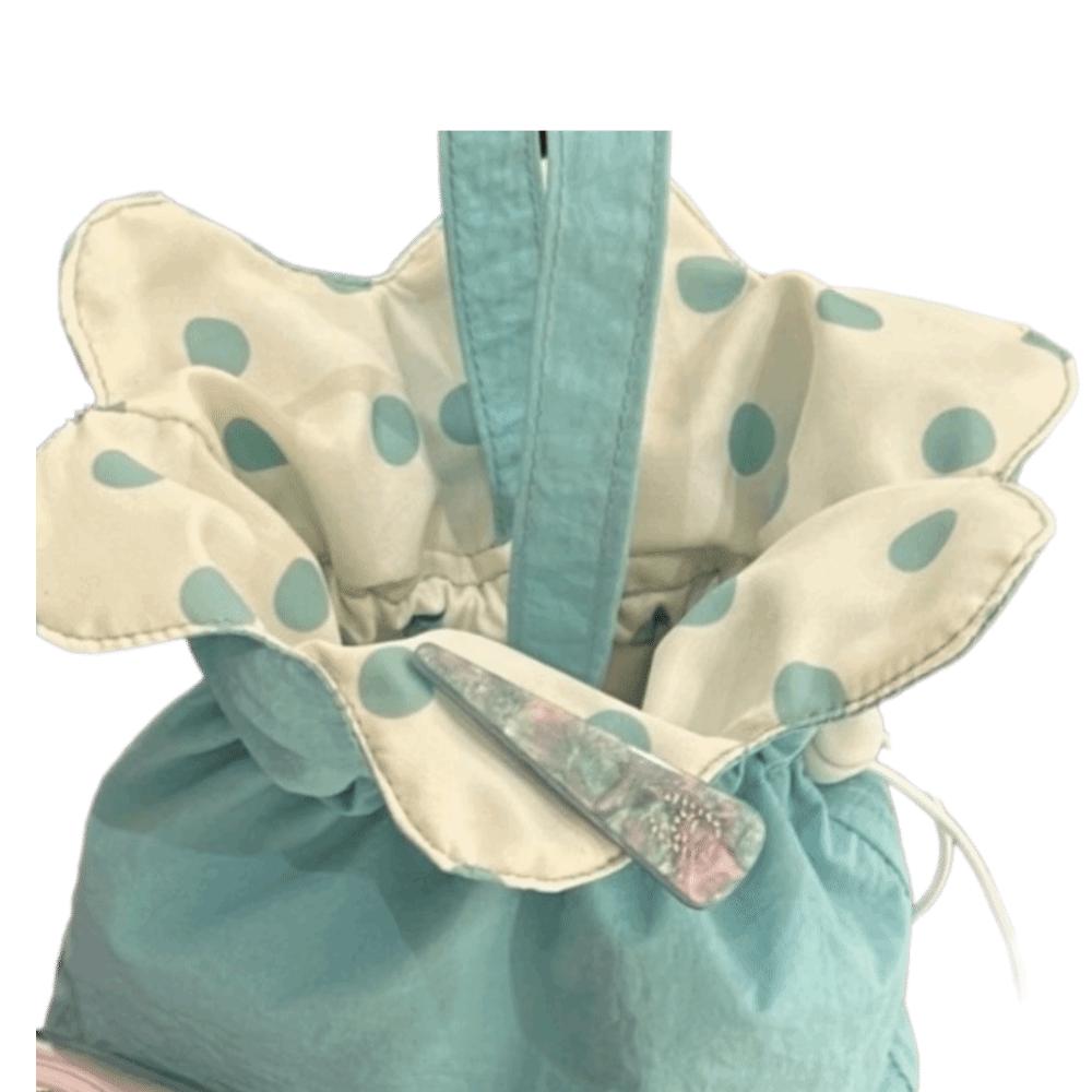 

Large Capacity Drawstring Bag Nylon Irregular Handbag Fashion Flower Shape Bucket Bag Vacation Blue Dot Flower