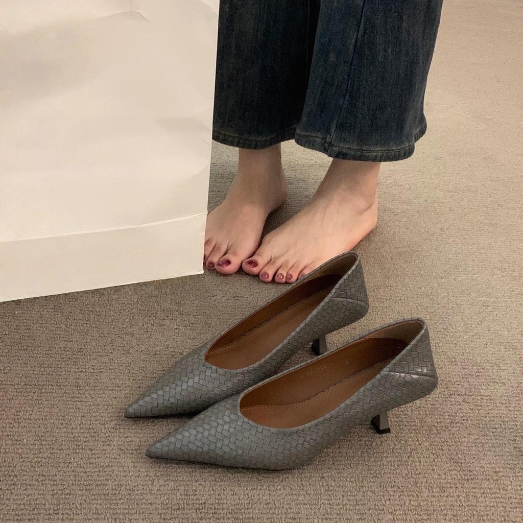 High sense niche high heel temperament pointed tip thin heel single shoes French evening commute fashion grandma shoes