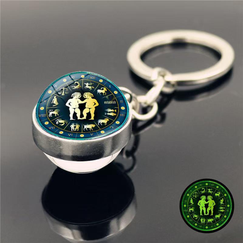 Luminous Zodiac Keychain: Dvanáct souhvězdí s přívěsky ve znamení Býka a Vodnáře
