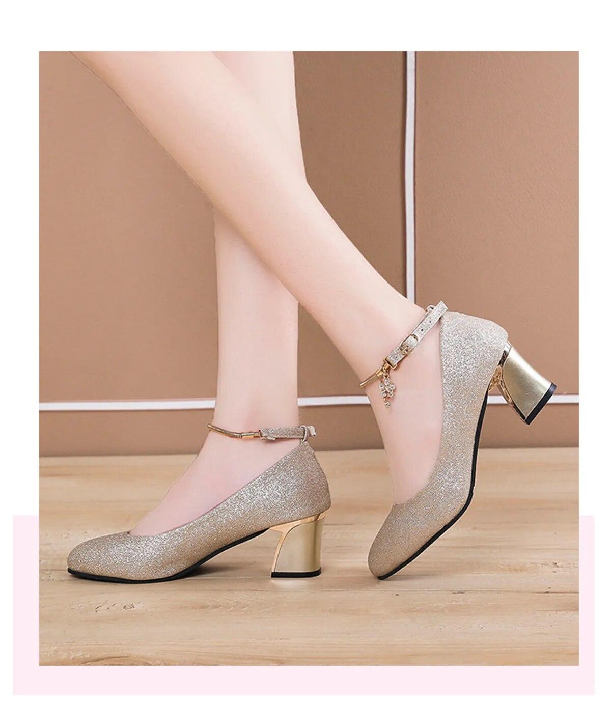 

Женские туфли на массивном каблуке на массивном каблуке, круглая голова, свадебные туфли, простая пряжка с надписью, рабочая обувь, весна-осень, новая мода 40 золотой