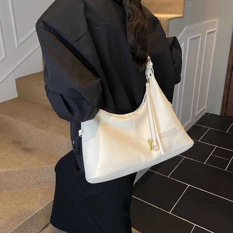 High-end, Fashionable, Large-capacity Single-shoulder Bag, Commuter Bag, Retro Crossbody Tote Bag