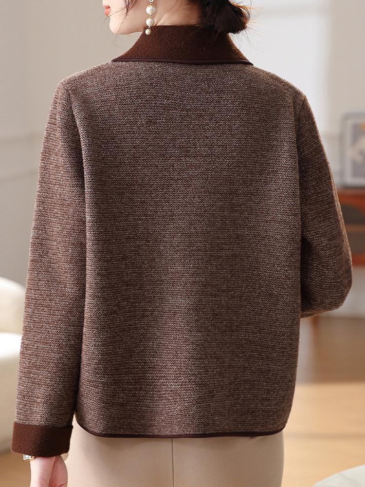 Stylish Autumn Knit Cardigan for Middle-aged and Elderly Women - 2025 Collection