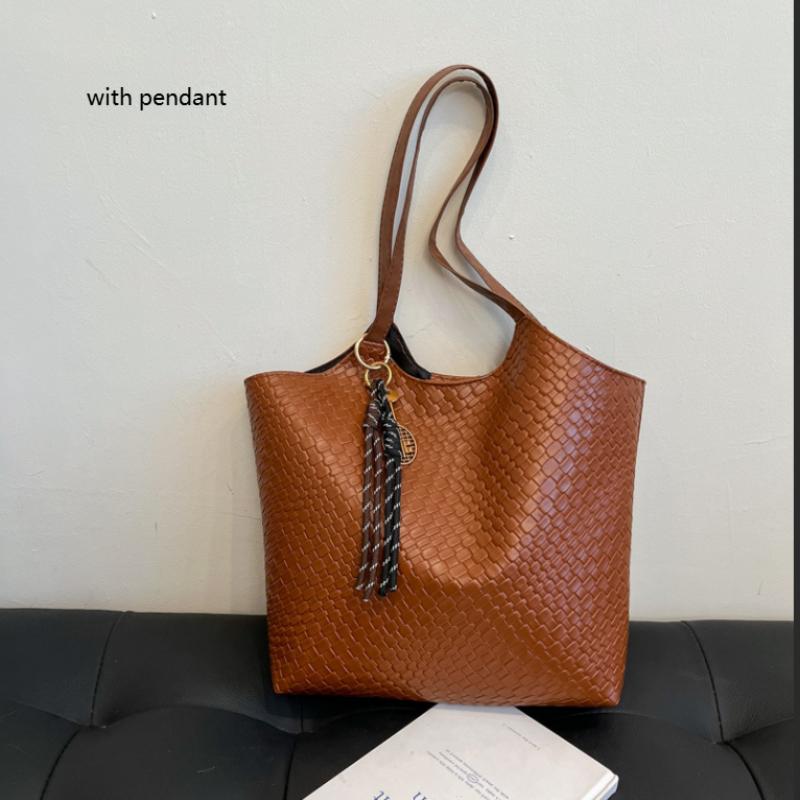 Универсальная сумка через плечо большой вместимости, модная сумка-мессенджер большой вместимости, женственная темпераментная сумка под мышкой, подарки A7 With Pendant