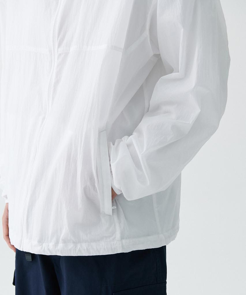 Musinsa Standard [City Leisure] Lightweight Packable Windbreaker Jacket [White]