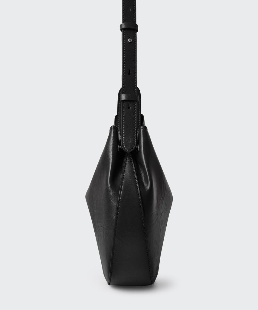 Musinsa Standard Woman Fat Crescent Shoulder Bag [Black]