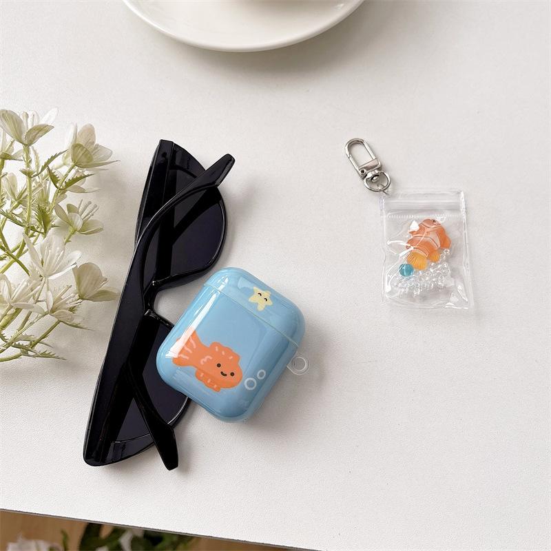 A fish applies to AirPods1 Apple Bluetooth wireless headphone case protective case 1/1/1 generation pro1 cute girl