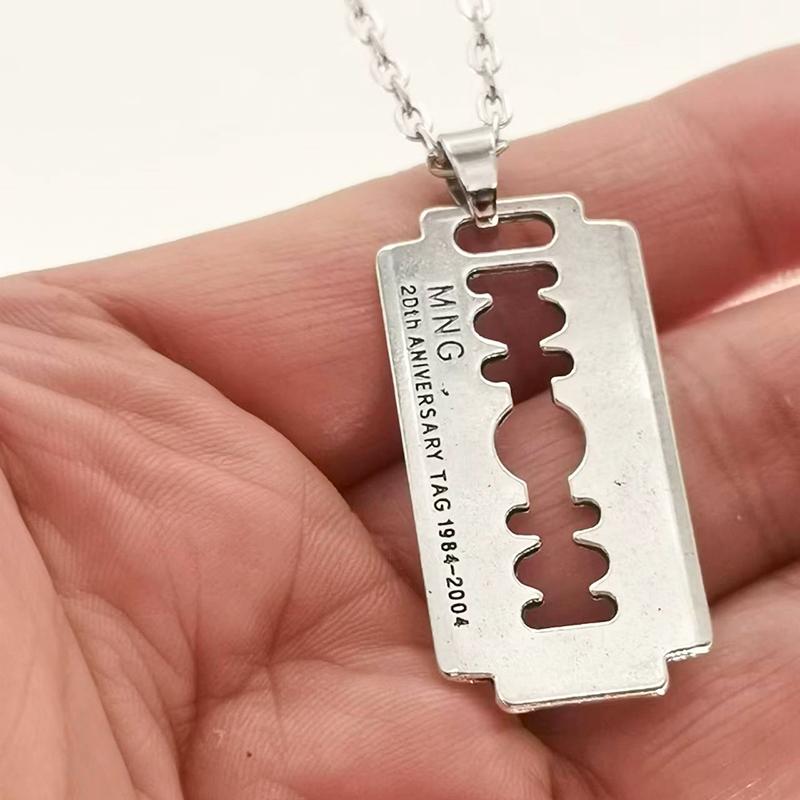 Razor Blade Pendant Necklace for Women Men Vintage Punk Goth Gothic Steampunk Accessories Grunge Rock Jewelry Y2k Aesthetic