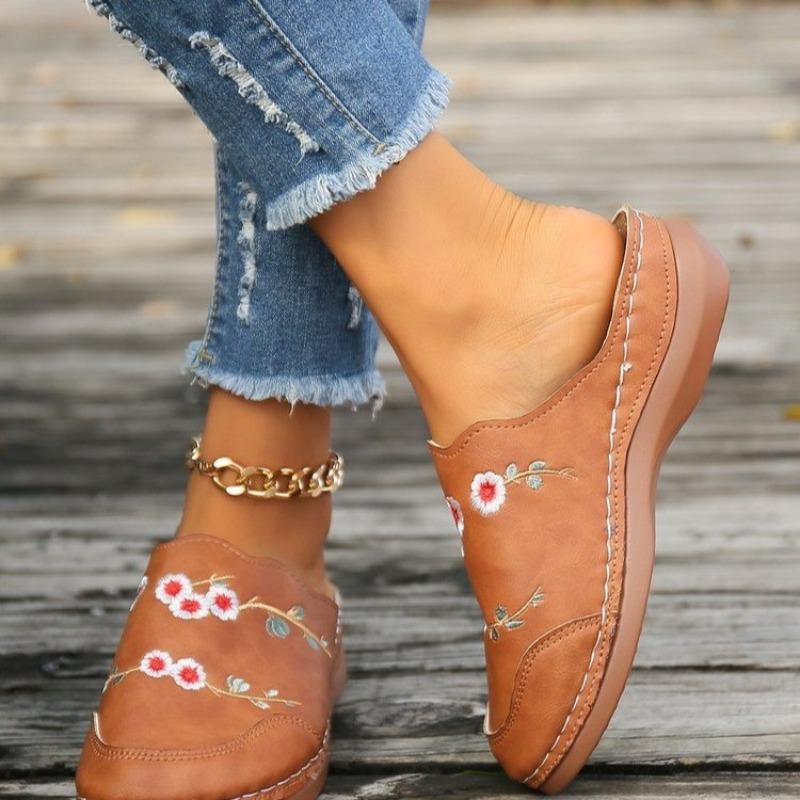 Fashion Women's Baotou Slippers Spring New Round Head Deep Embroidery Soft Sole Anti-slip Wear-resistant Flat Shoes