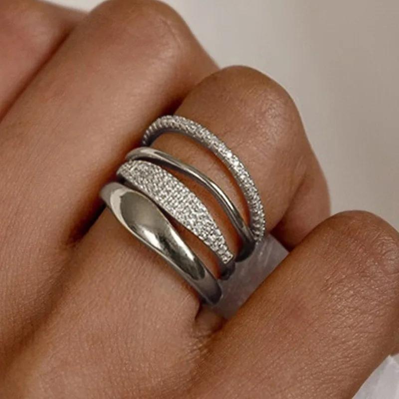 

2026 New Four Piece Set of Zircon Classic Zircon Engagement Ring High end Personalized Simple Solid Color Ring Set 10