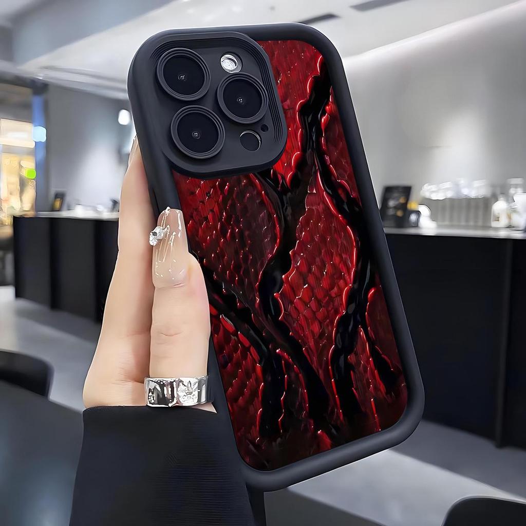 Black Groove Silicon Carbide Textured Staircase Case for iPhone 15/16/17