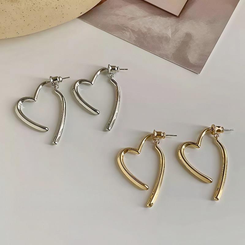 Love Heart Earrings, Elegant Earring Set, Unique Style Ear Studs, Cool Style Earring Set