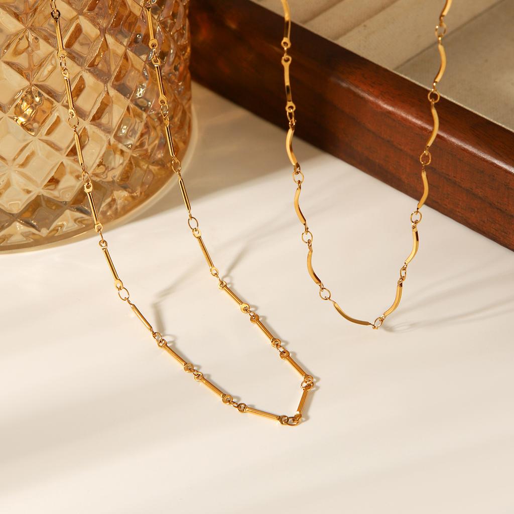 Handmade chain jewelry necklace for women, unique versatile clavicle chain, light luxury niche titanium steel neck ornament