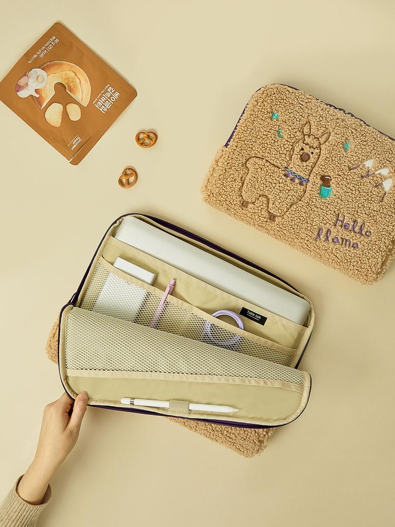Tabletalk Ipad 13 Laptop Pocket Pouch_Dumble Lama (Ipad 13)
