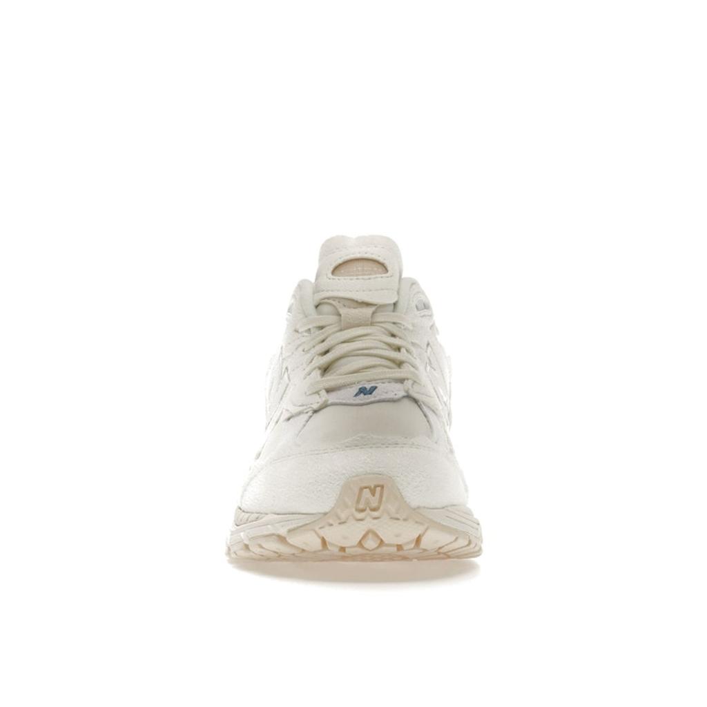New Balance 2002R Protection Pack - Sea Salt Unisex Sneakers White Munsell-White M2002RDC