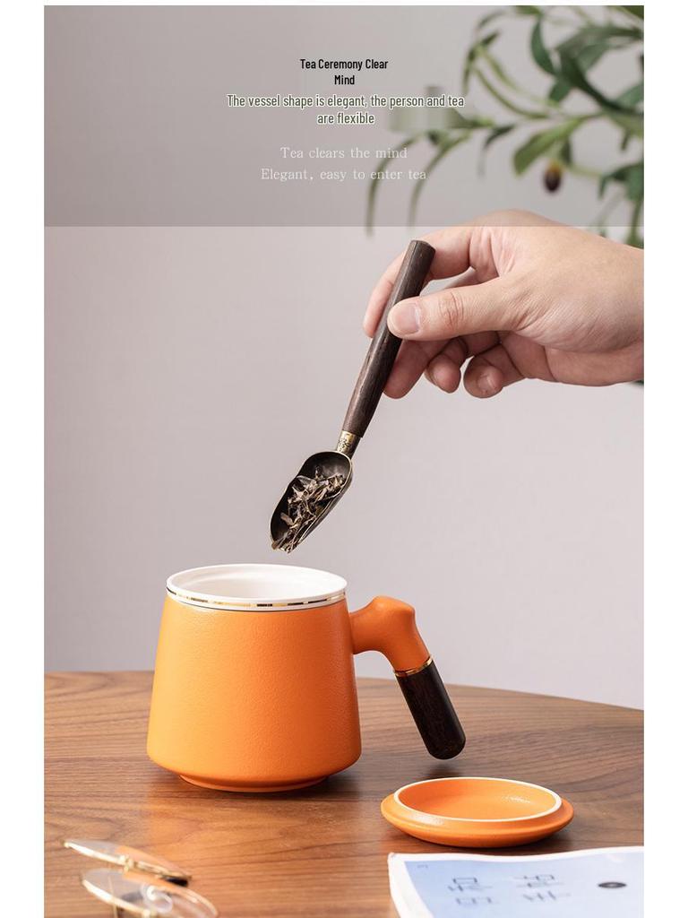 Chinese Style Ceramic Cup Gift Set with Lid and Wooden Handle - Three-Piece Tea Cup with Filter
