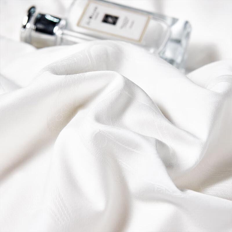 Jinsili 60s Satin All-Season Silk Blend Duvet