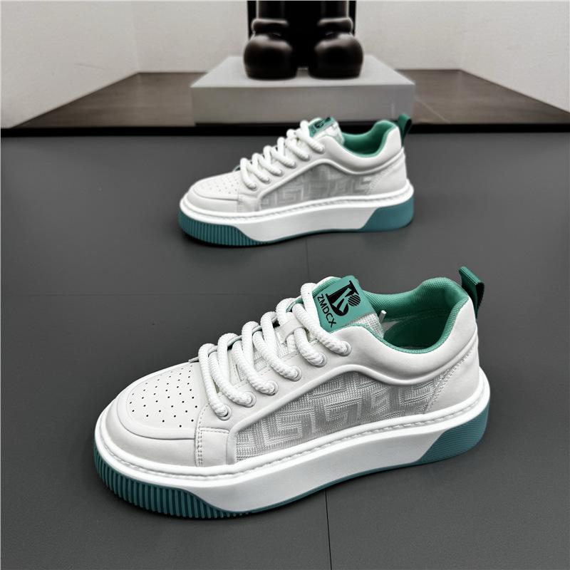 New spring and summer breathable mesh lightweight and comfortable low-top board shoes sports break zmd