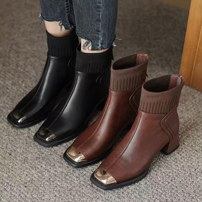2025 New Women Short Boots Back Zip Zipper Luxury Designer Ladies Rubber High Heel Fashion Pointy Ankle Boot