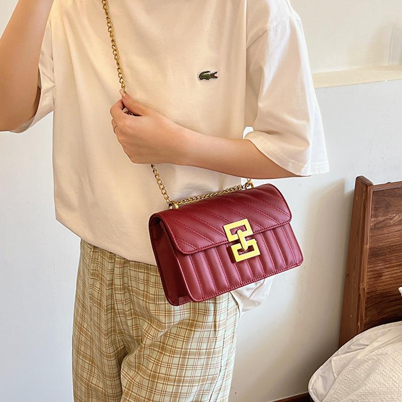 Popular small bag women's new fashion spring shoulder messenger bag beautiful personality casual small square bag